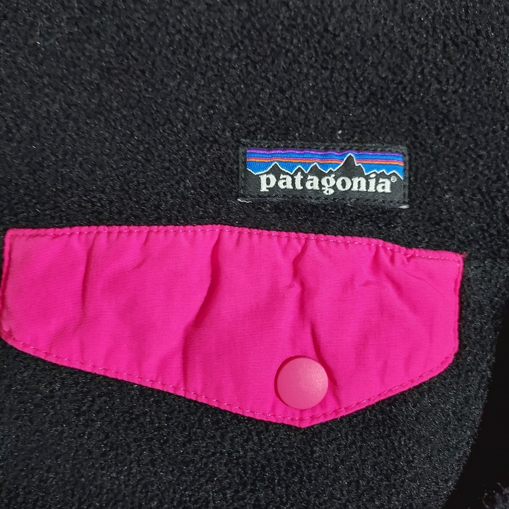 Patagonia Synchilla black/pink Snap-T fleece pullover S - Picture 4 of 12
